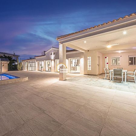 Villa Pyeranch Torrevieja Exteriér fotografie